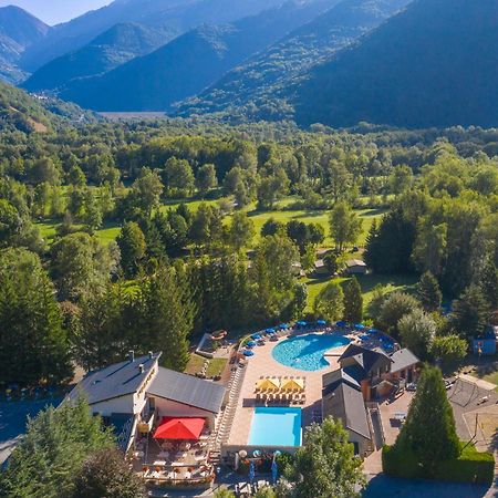 Camping Rcn Belledonne Le Bourg-dʼOisans Exteriér fotografie