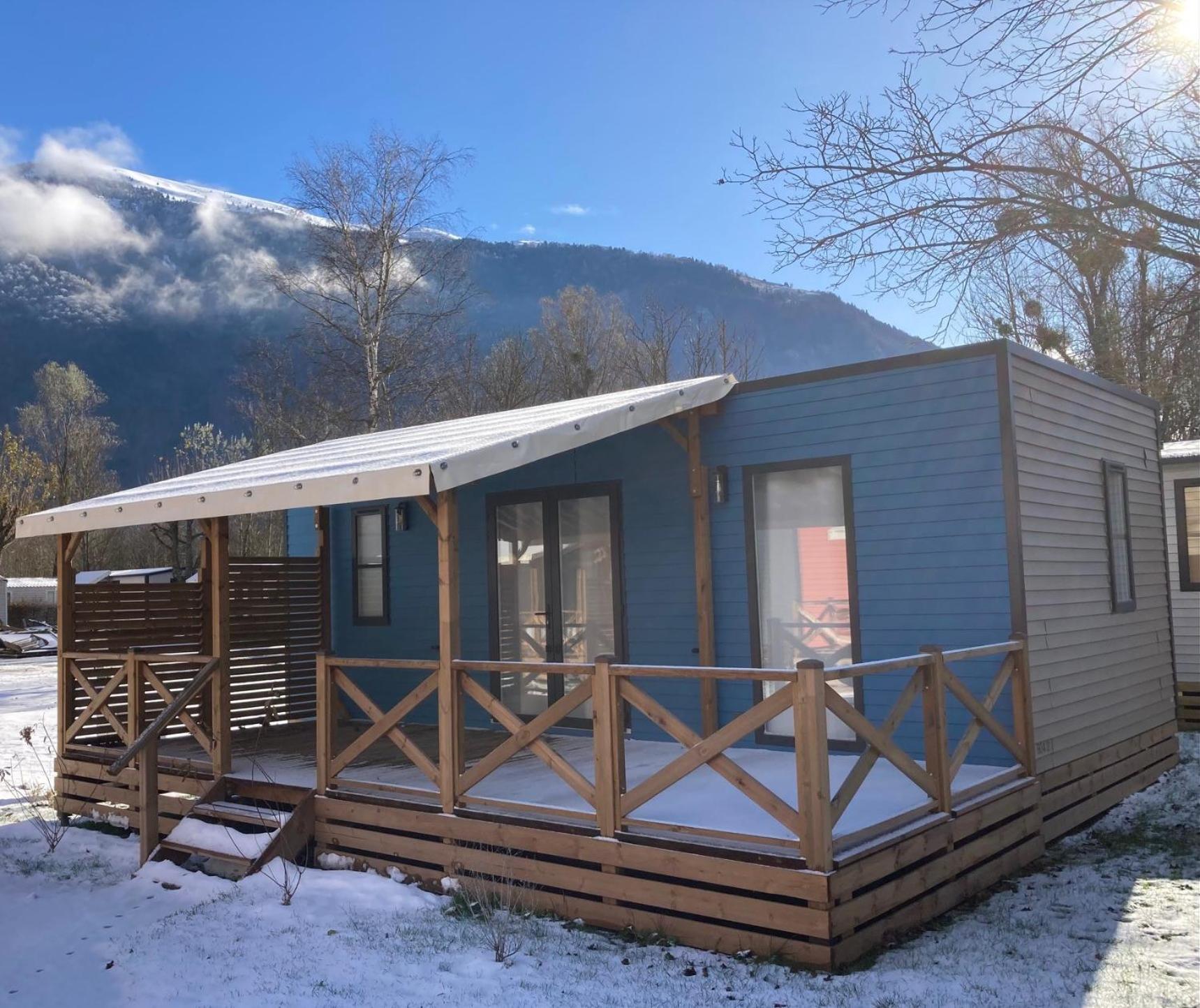 Camping Rcn Belledonne Le Bourg-dʼOisans Exteriér fotografie